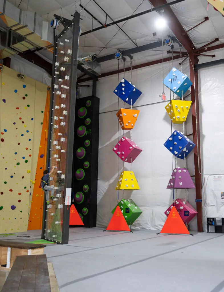 Philadelphia-Rock-Gyms-Malvern-DRUF-Photo-a7r-60-web-786×1024